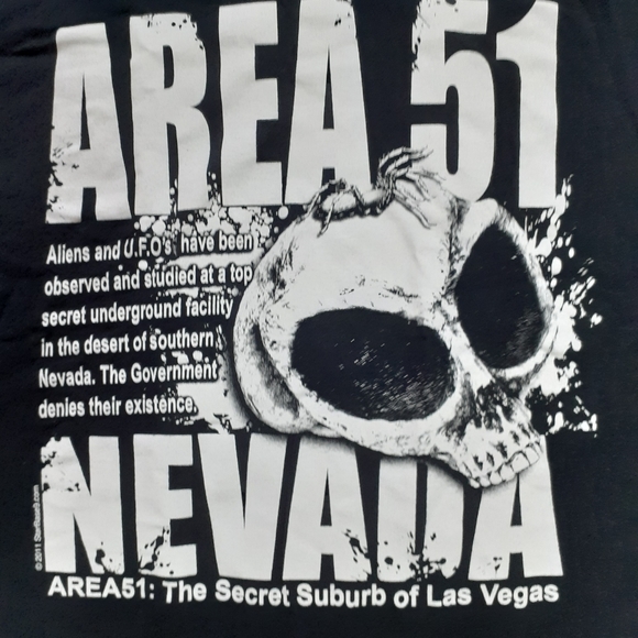 Area 51 Alien Skull Shirt - Picture 2 of 7